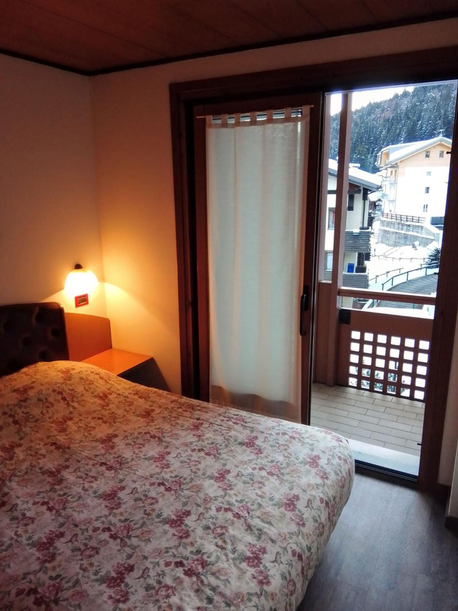 Residence Orsa Maggiore Madonna Habitación foto